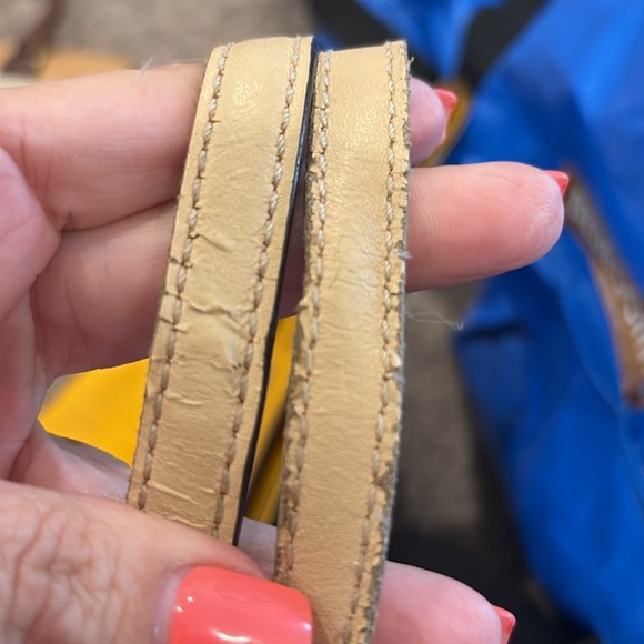 Michael Kors BEDFORD LEATHER ZIP POCKET TOTE - Picture 12 of 12